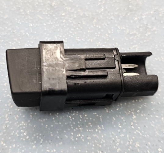 07-17 Acadia Enclave Traverse Center Hazard Light Switch Control Power Assembly