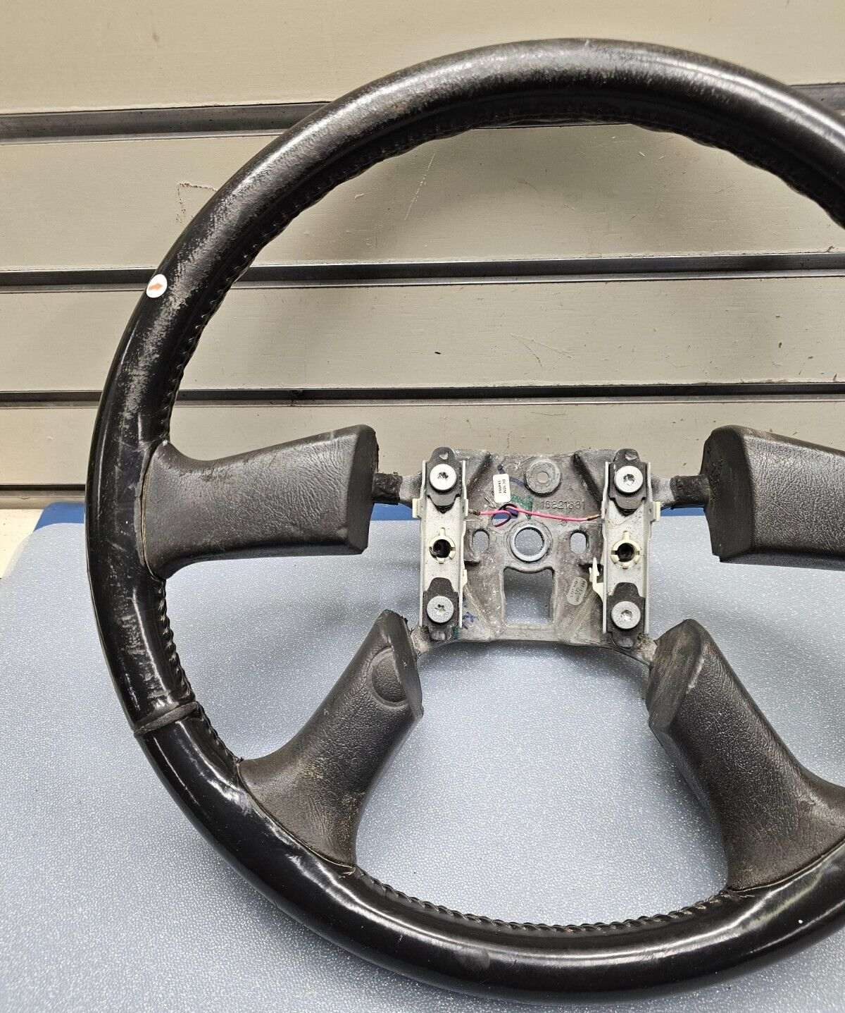 🔥03-06 Chevy Tahoe Yukon Escalade Left Driver Steering Wheel Column Cover BLACK