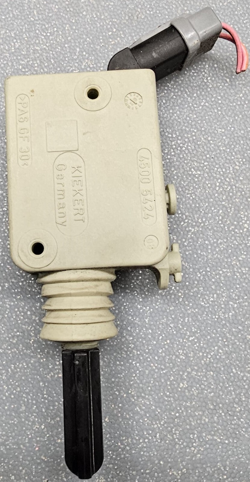 01-04 FORD ESCAPE MAZDA TRIBUTE REAR LIFTGATE LOCK LATCH ACTUATOR OEM/FE