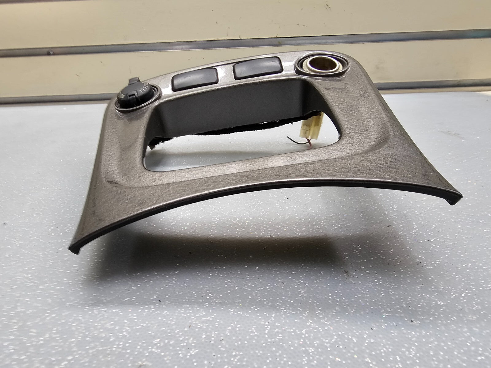 🔥01-03 TOYOTA HIGHLANDER Shifter Selector Lever Trim BEZEL SILVER