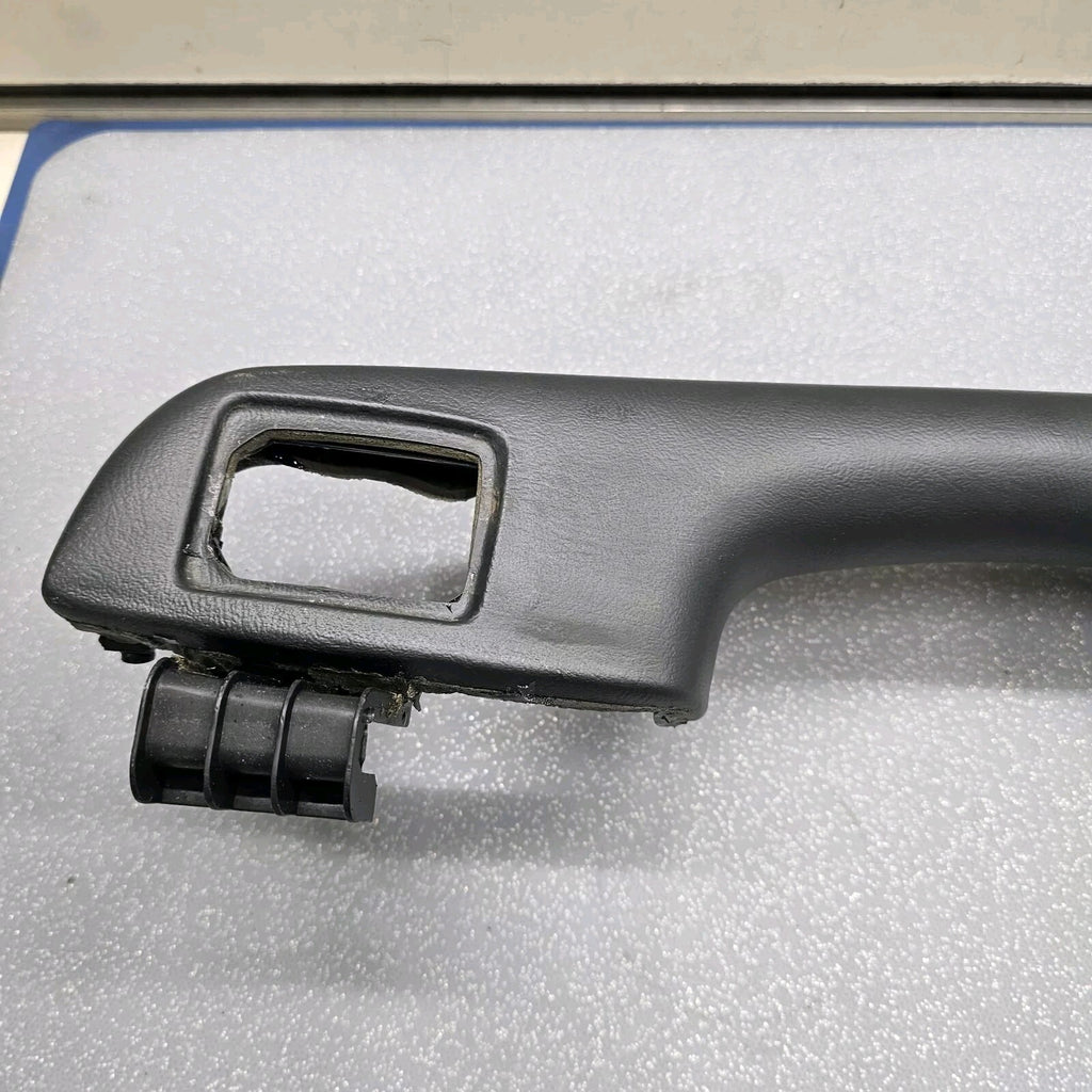 🔥99-06 Chevrolet GMC Silverado Tahoe Rear LEFT Door Armrest Handle GRAPHITE H3