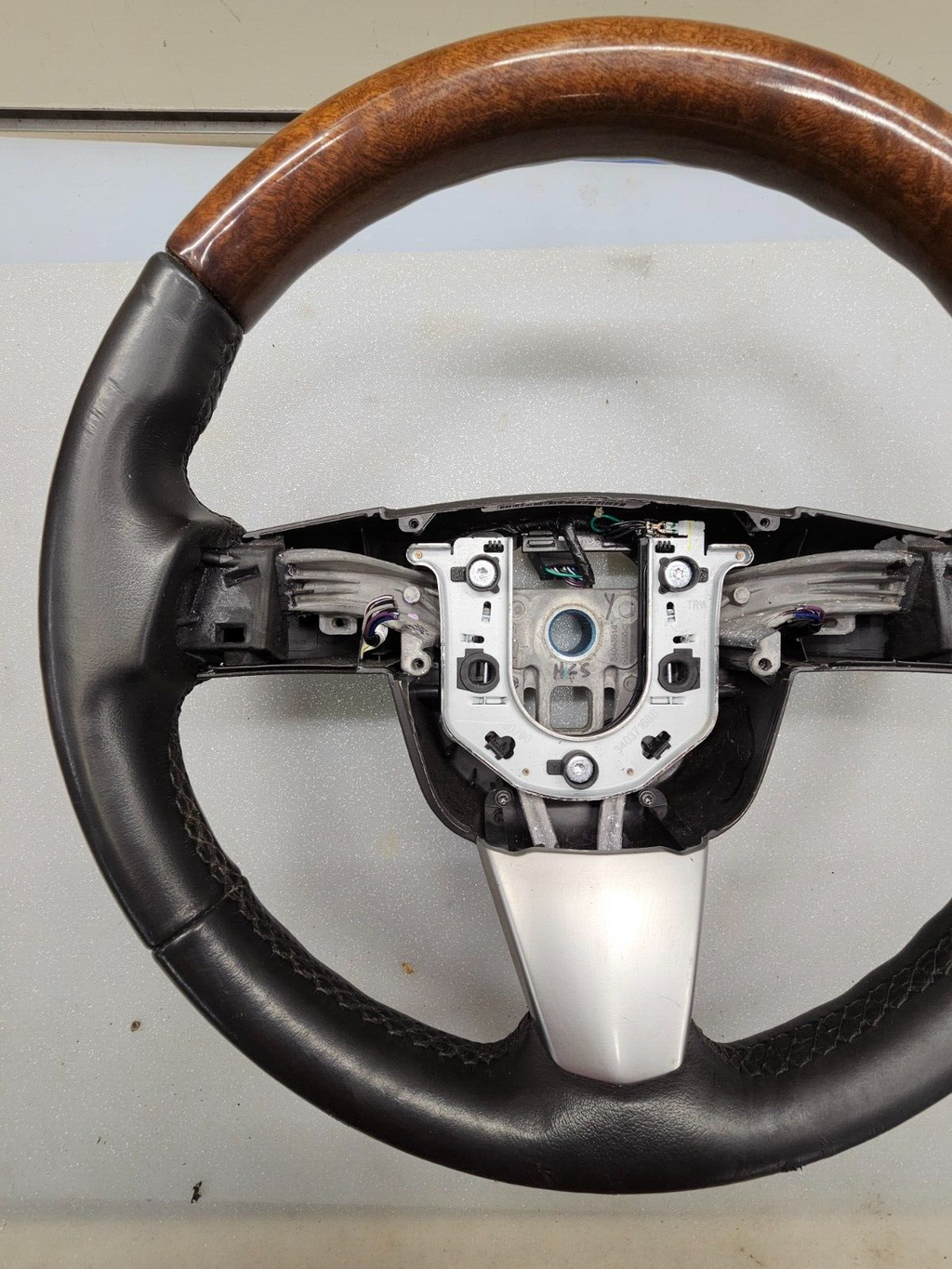 🔥2010-2012 CADILLAC SRX LEATHER STEERING WHEEL BLACK/WOODGRAIN OEM