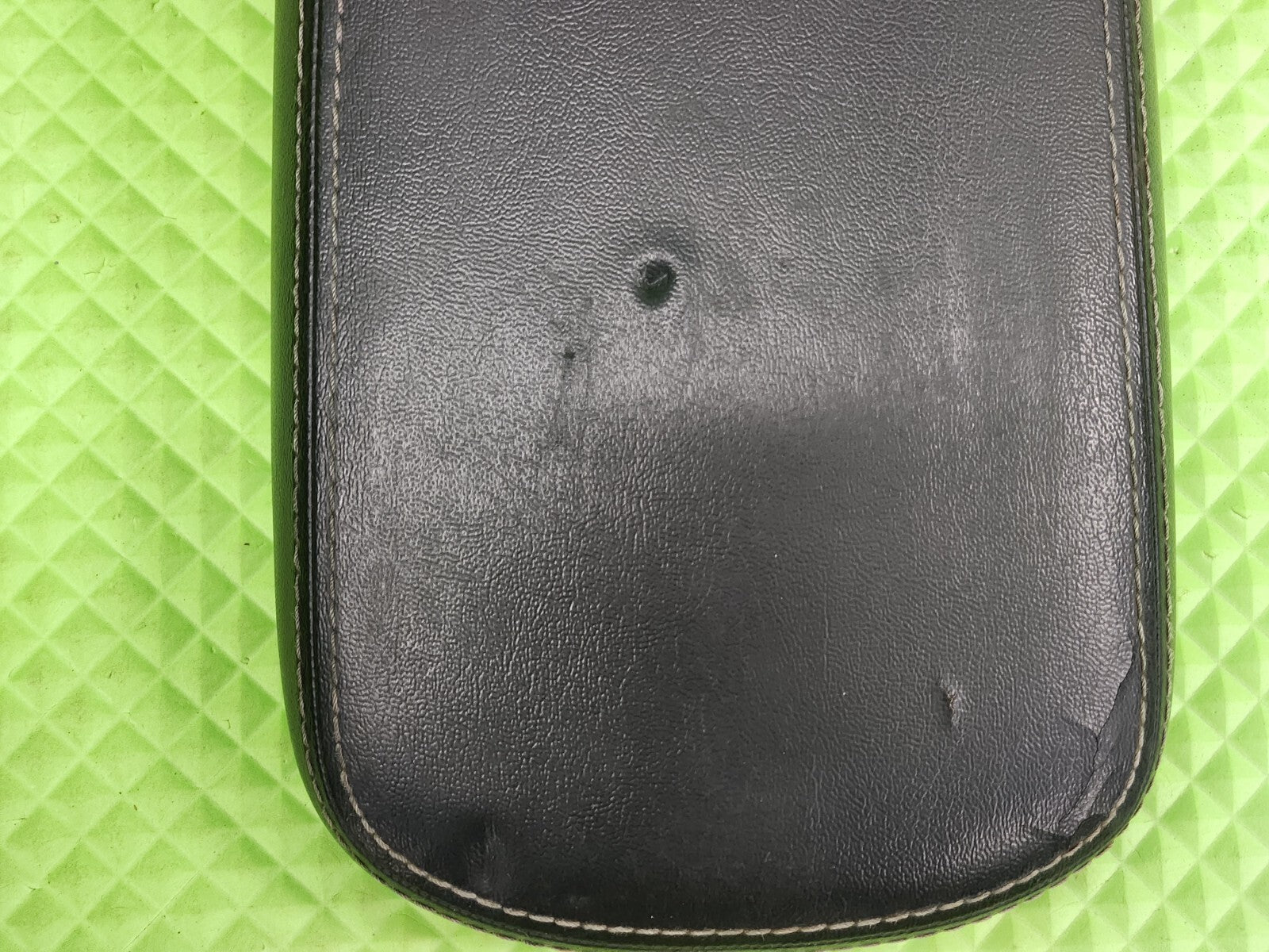 🔥2011-2014 CHRYSLER 200 DODGE AVENGER CENTER CONSOLE LID ARM REST BLACK
