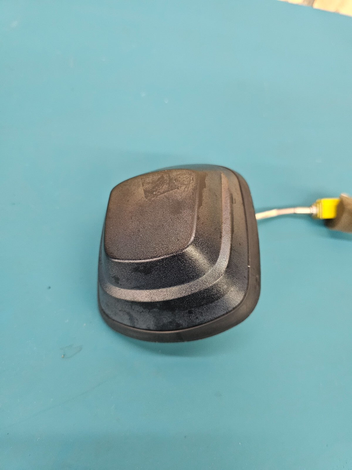 03-06 Silverado Tahoe Sierra Yukon Denali GPS AM FM Radio Roof Satellite Antenna