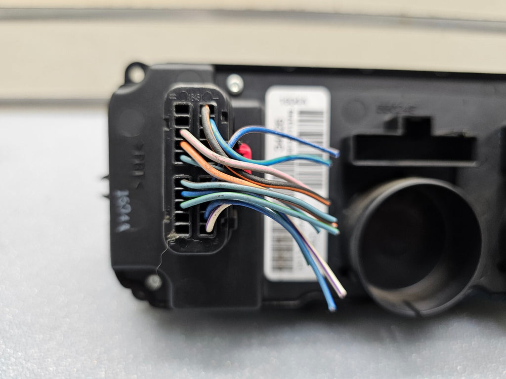 04-07 CARAVAN TOWN & COUNTRY Dash Climate Temperature Heater Control Conditioner