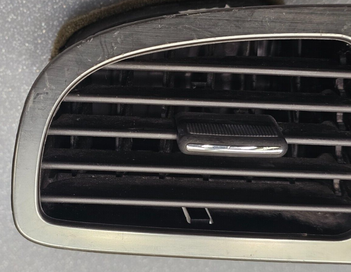 07-14 Silverado Sierra Dash Left Driver Air Vent Heater Conditioning Silver/wood