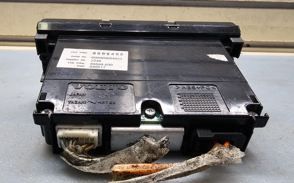 🔥04-06 Volvo S40 05-06 V50 Dash Multi Functional Display Screen