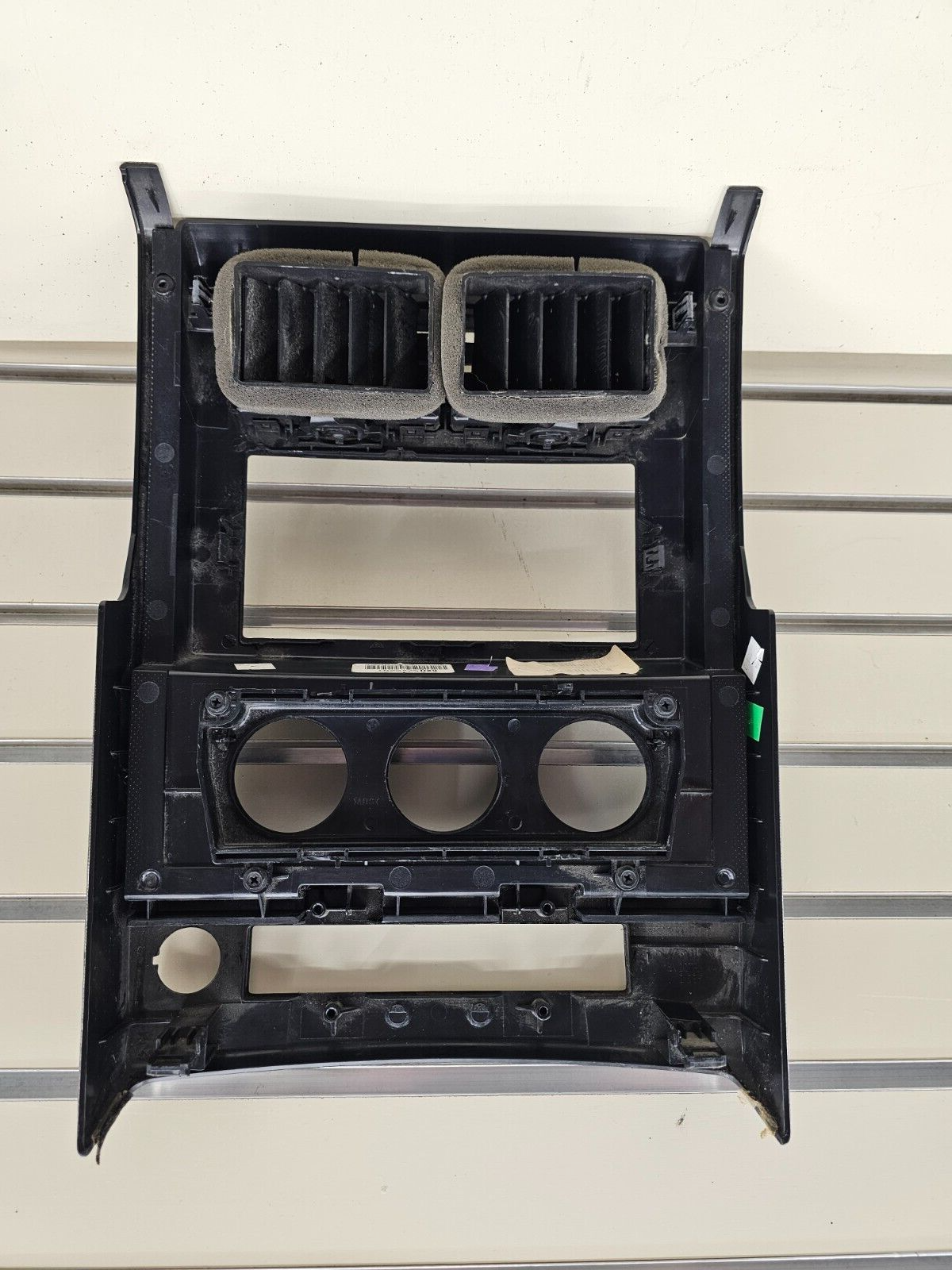 08-12 Liberty Center Dash Radio Stereo Climate Trim Panel Bezel Black/Silver