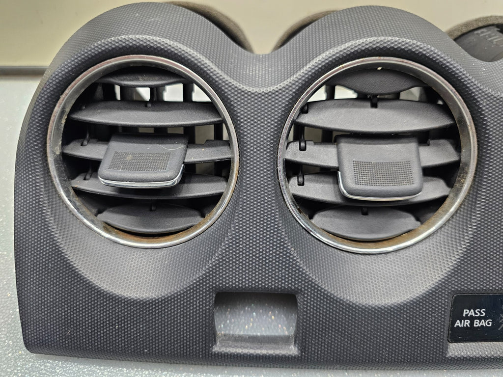 🔥07-12 Nissan ALTIMA Dash Center AIR VENTS w/Hazzard switch Assembly BLACK V10