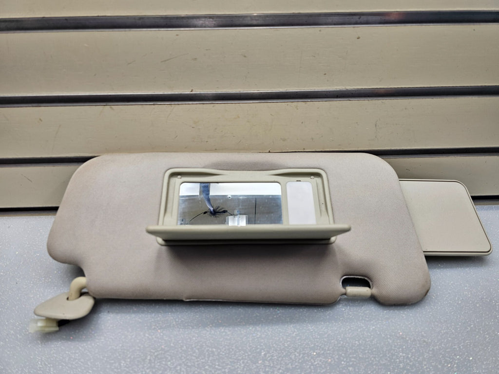 2006-2008 OEM Genuine Nissan Murano Sun Visor RH Passenger Side Gray