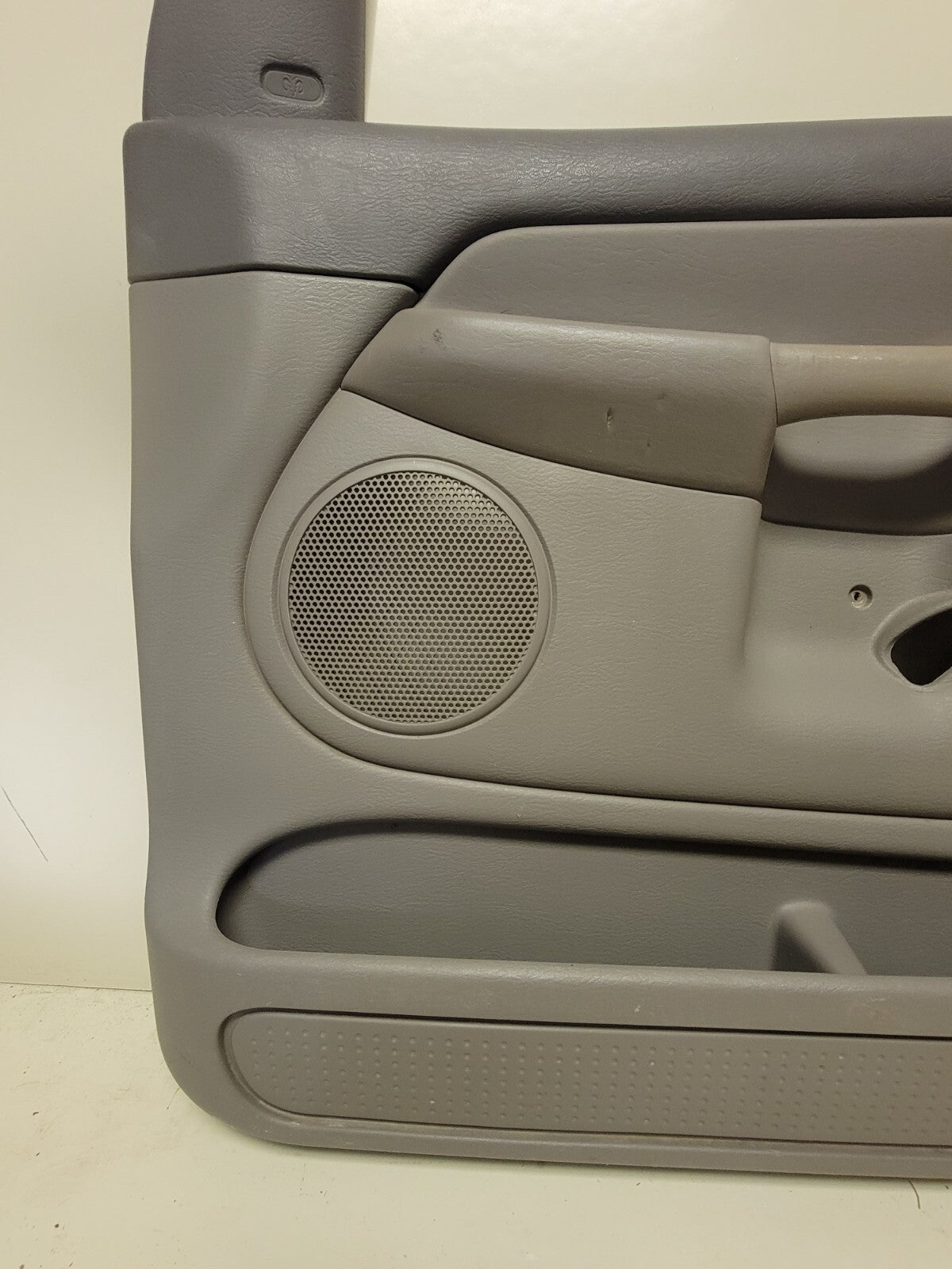 🔥02-05 Dodge RAM Interior Door Panel Front RIGHT Passenger GRAY Auto D11