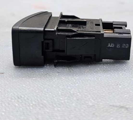 🔥01-05 Civic Center Dash Hazard Switch Warning Light Emergency Flasher Assembly