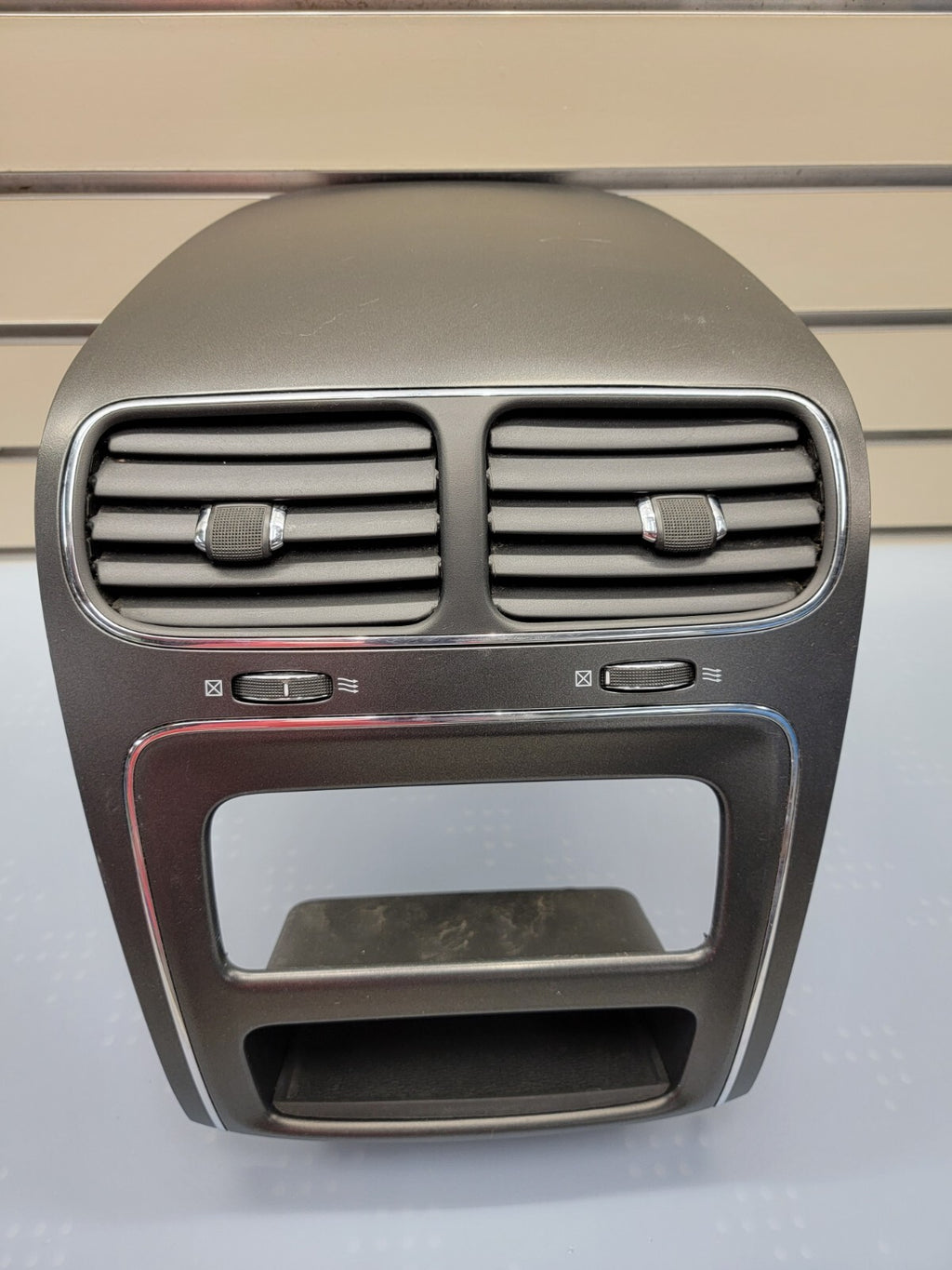 🔥2011-2020 Dodge Journey Center Dash Bezel For Radio With Air Vents OEM GRAY