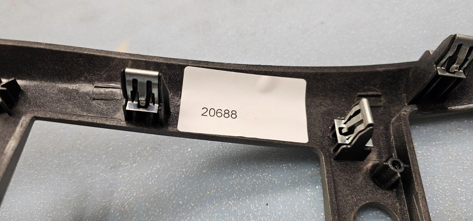 🔥05-06 Chevy Equinox Center Dash Radio Climate Control Bezel Trim Panel Silver