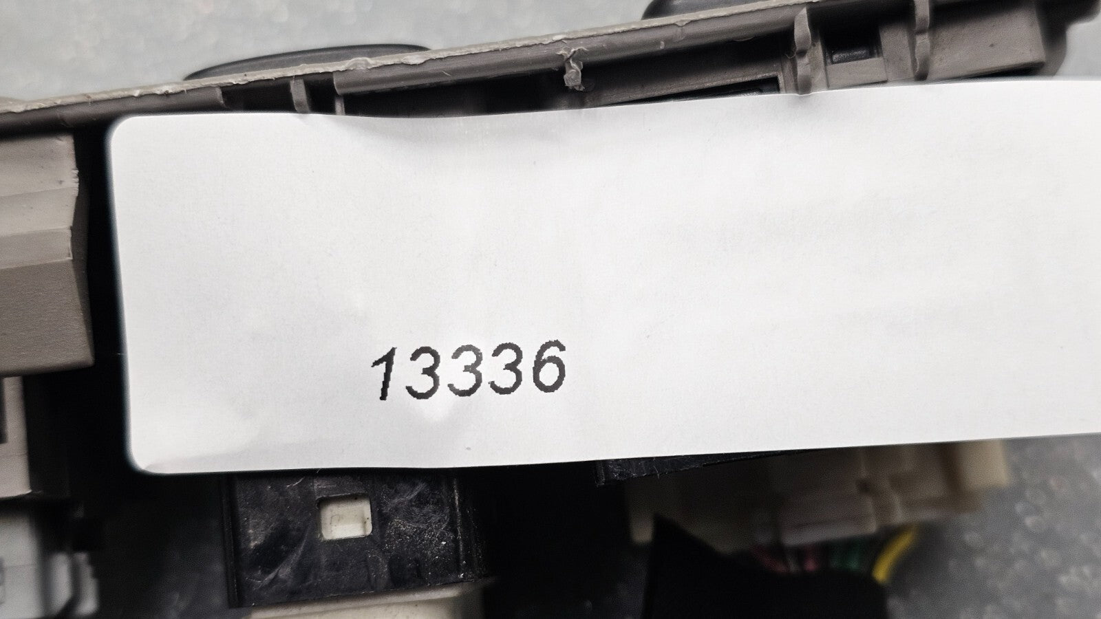 🔥02-06 CAMRY 04-11 Sienna 07-09 PRIUS DOOR MIRROR SWITCH POWER CONTROL GRAY OEM