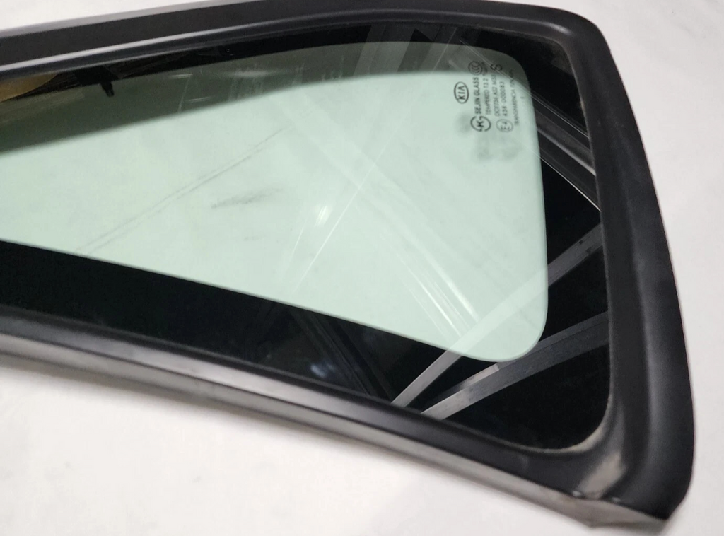 🔥12-13 Kia Forte 5 Hatchback LEFT Drivers REAR Quarter Glass Assembly