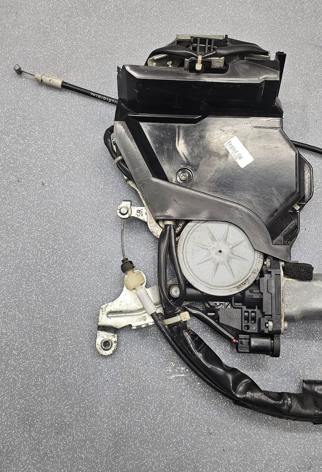 🔥 04-10 TOYOTA SIENNA REAR RIGHT POWER SLIDING DOOR LOCK LATCH ACTUATOR OEM