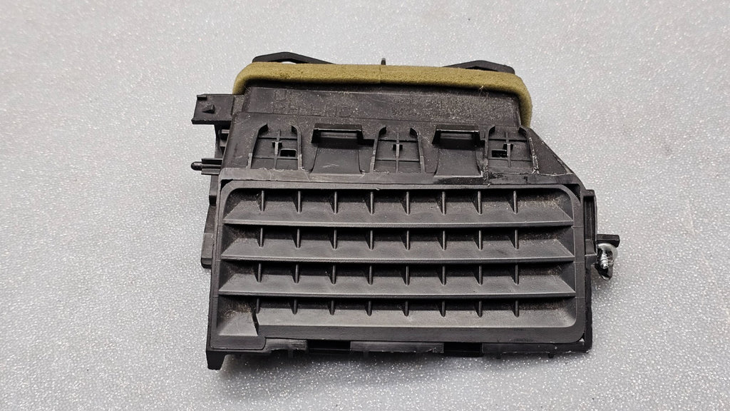 🔥10-12 Nissan Versa Dash Center Upper Air AC A/C Vent Heater Panel Black OEM