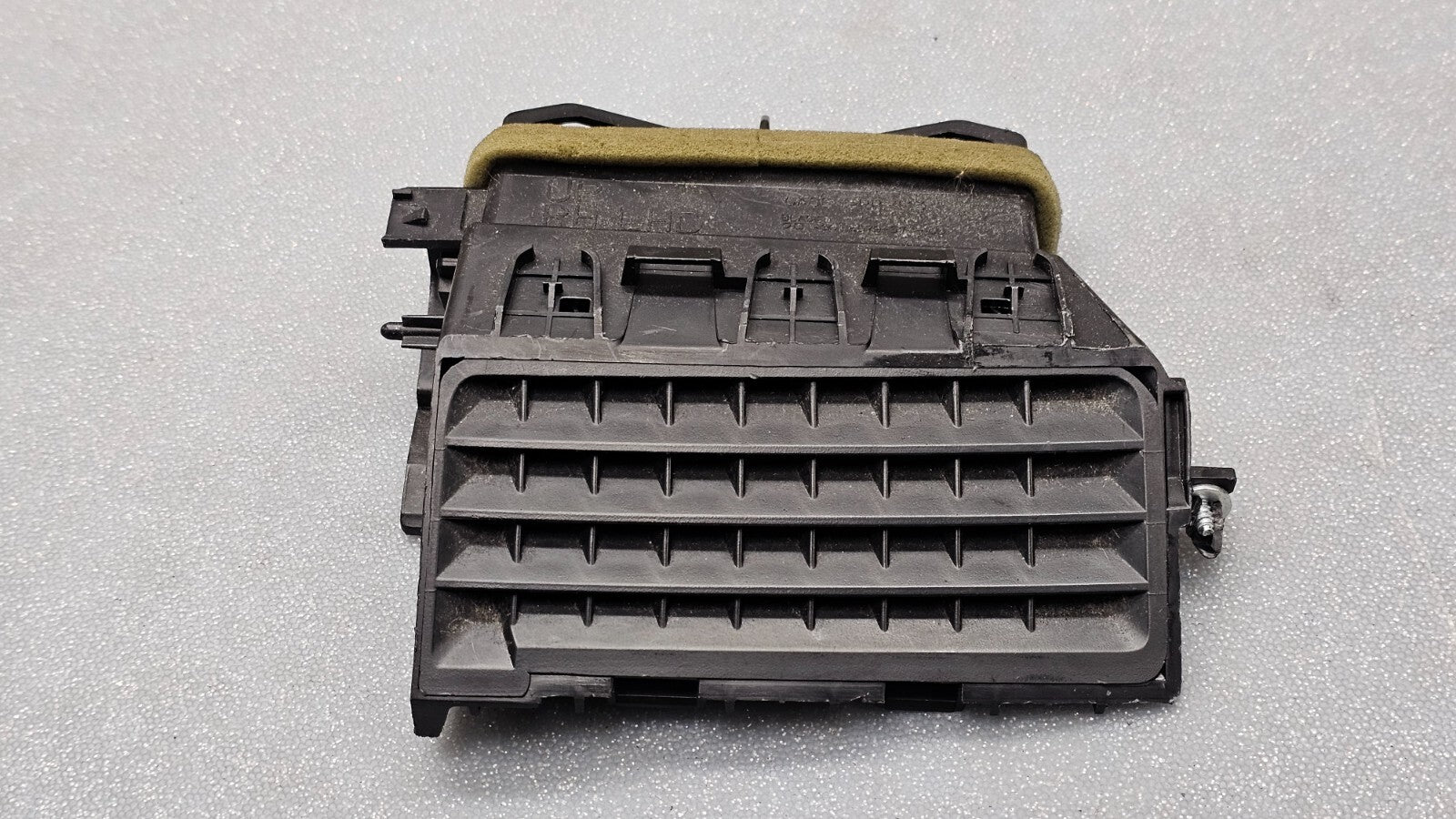🔥10-12 Nissan Versa Dash Center Upper Air AC A/C Vent Heater Panel Black OEM