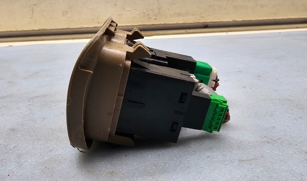 🔥03-08 Honda Pilot cruise control & light on/off switch trim TanOEM