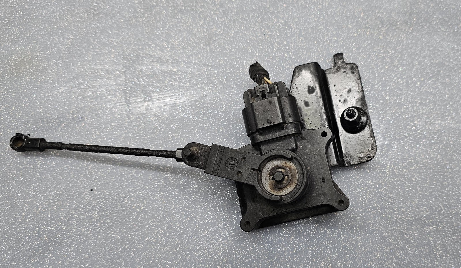 🔥06-11 CADILLAC DTS BUICK LUCERN 10 PIN REAR SUSPENSION HEIGHT LEVEL SENSOR OEM
