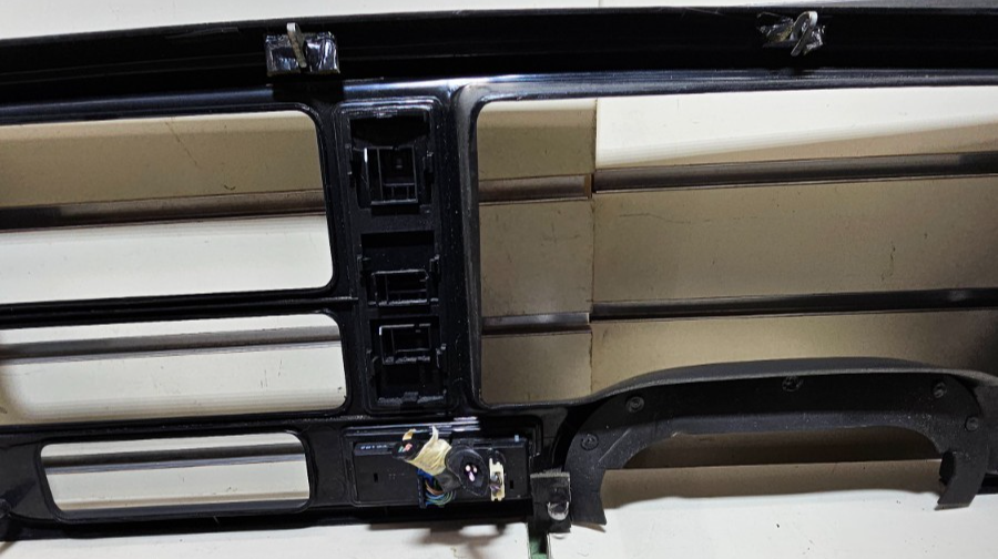 🔥95-99 CHEVY GMC TRUCK SILVERADO CK Cluster Speedometer Dash Bezel BLACK/TAN C3