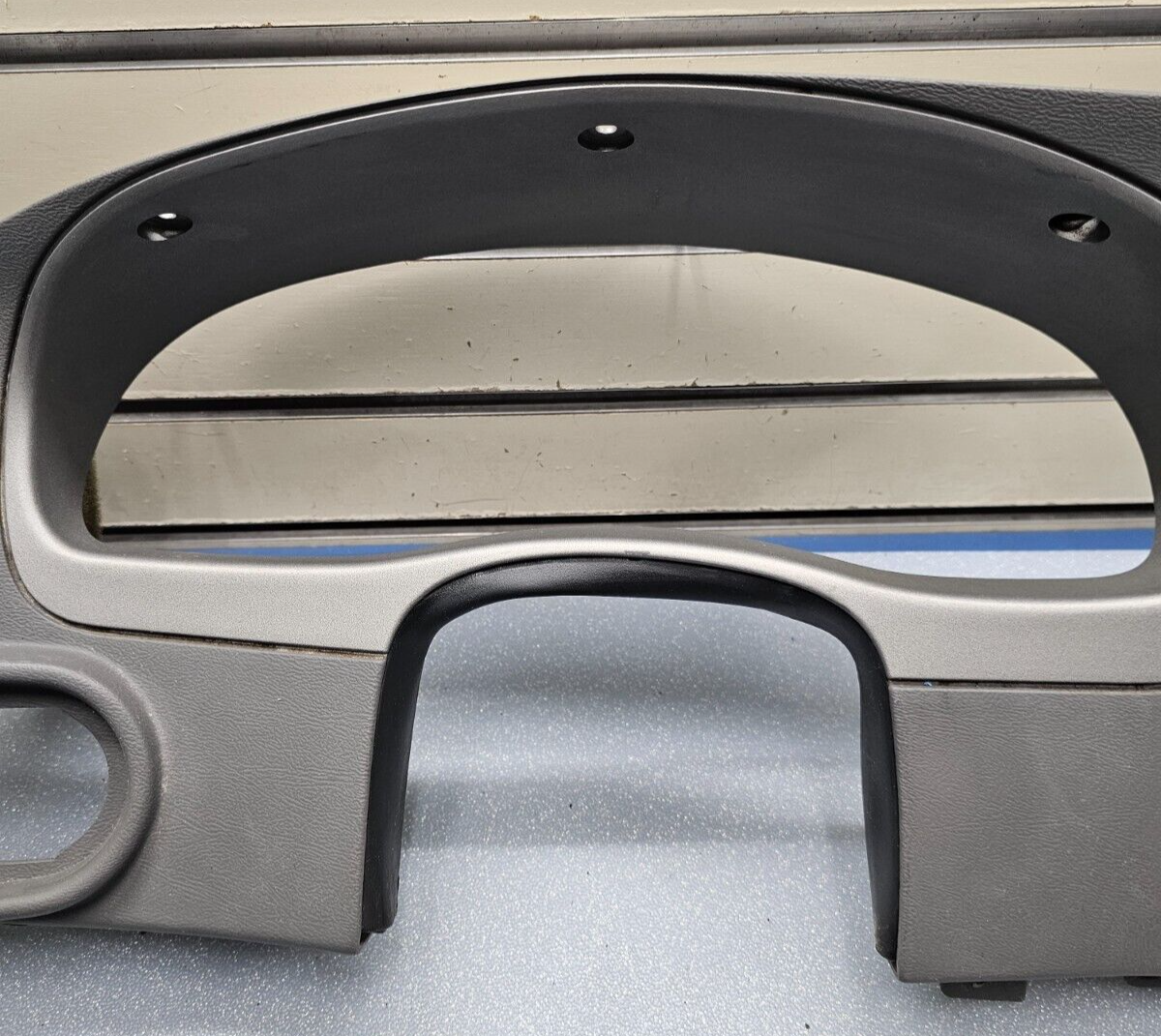 🔥95-06 RANGER EXPLORER Instrument Cluster Dash Bezel Speedometer Trim Gray C15