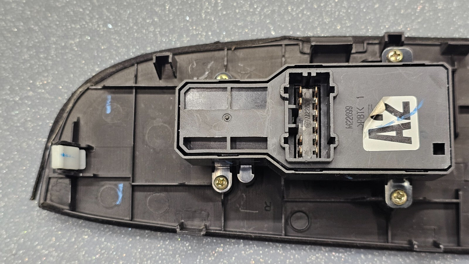 🔥03-07 Accord Coupe Right Passenger Window Power Switch Bezel Assembly Black