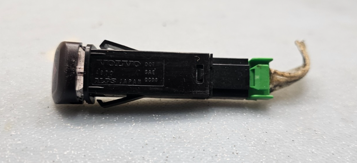 🔥98-14 Volvo XC90 S80 V70 Emergency Hazard Light Control Switch Unit Assy Black