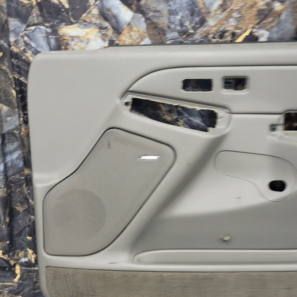 🔥03-06 Silverado SIERRA Door Panel Front RIGHT Passenger/No Arm LIGHTGRAY D5