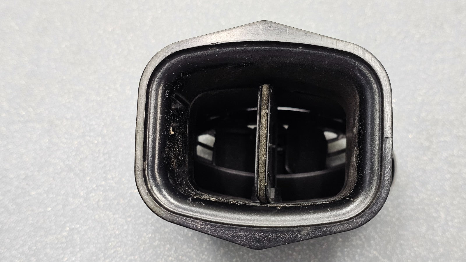 🔥00-04 FORD FOCUS Dash Left Driver Air Vent A/C AC Heater Panel Black OEM