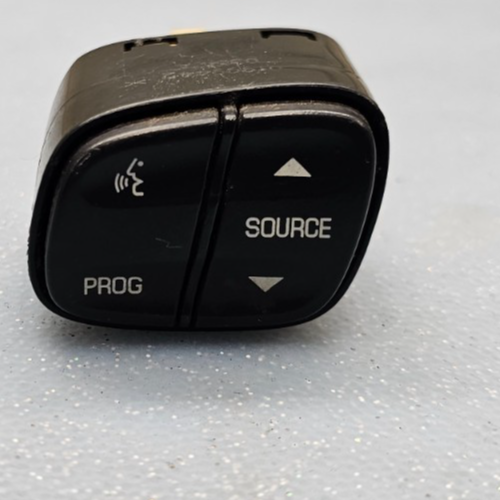 🔥03-09 YUKON SIERRA CALL SOURCE SWITCH Steering Wheel Control Button Black
