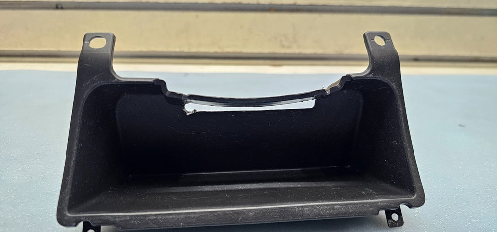 🔥07-09 Pontiac Torrent Center Lower Dash Storage Compartment Box  OEM