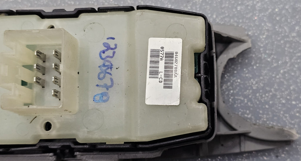 🔥07-14 Chrysler 200 patriot Dakota Left Driver Master Window Switch Grey