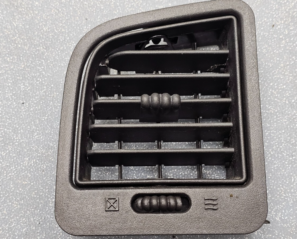 🔥 99-06 Silverado Tahoe Dash Left Driver Air Vent AC A/C Heater Panel BLACK