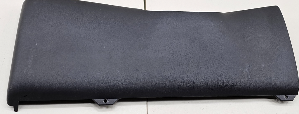 🔥99-06 Silverado Sierra Dash Front Left Driver Knee Bolster Lower Column Black
