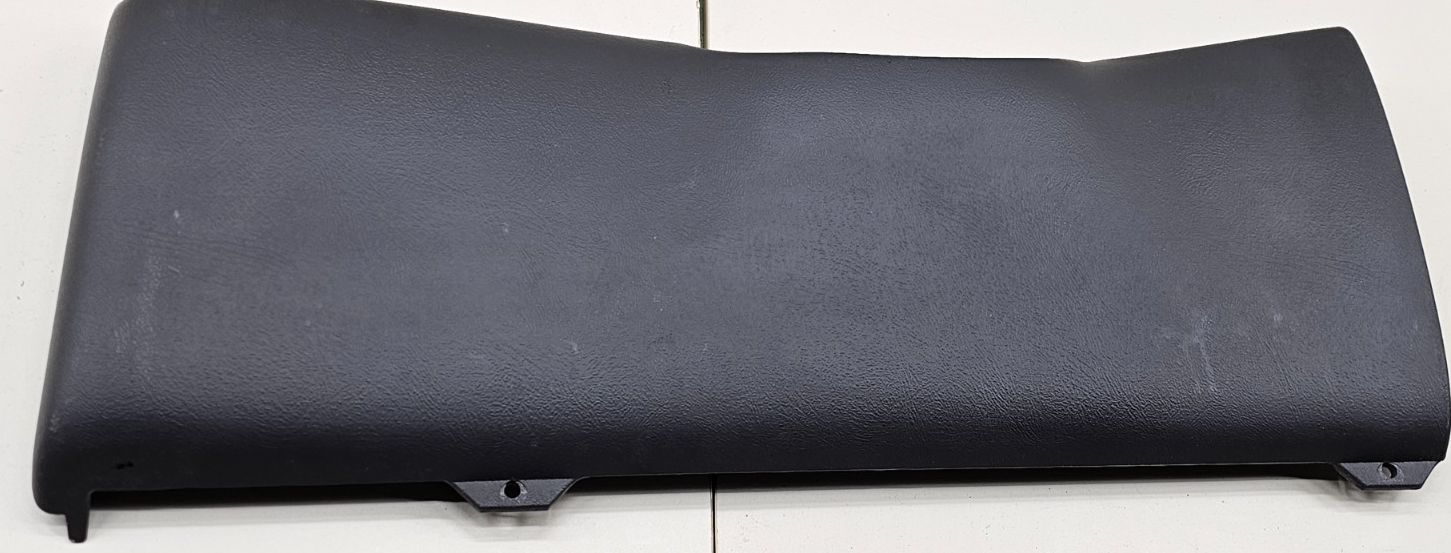 🔥99-06 Silverado Sierra Dash Front Left Driver Knee Bolster Lower Column Black