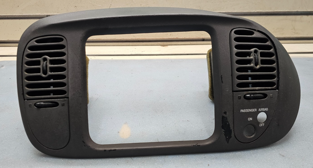 🔥97-03 Ford F150 Dash FM Radio Climate Trim Stereo BEZEL Panel DK GRAY B1