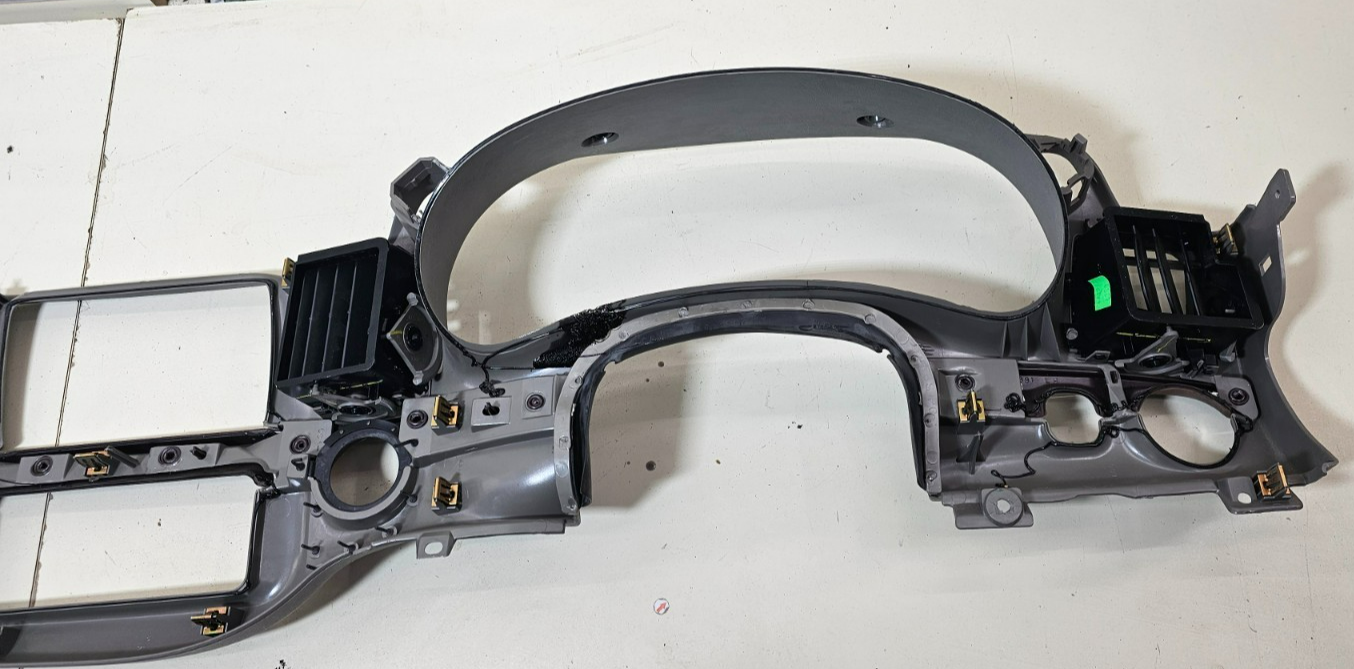 🔥00-05 IMPALA Dash INSTRUMENT Cluster Bezel Radio Speedo Gauge Trim Gray