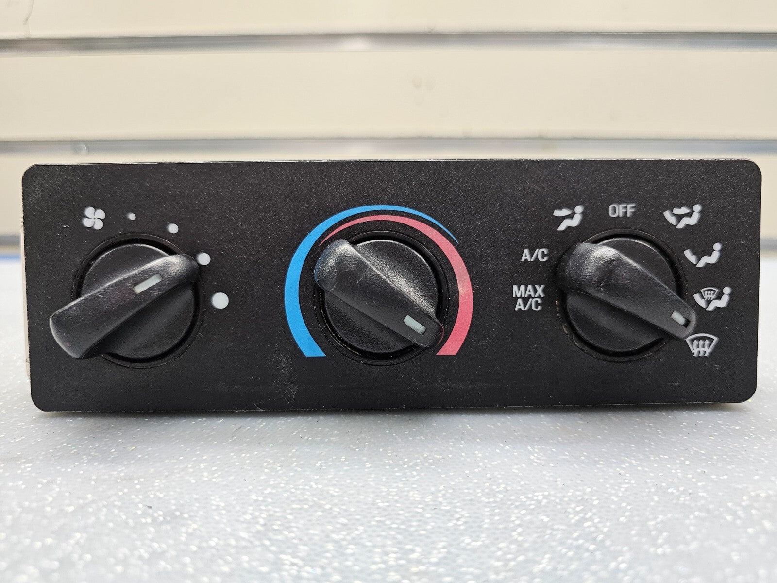 95-04 RANGER EXPLORER DASH HEATER CLIMATE CONTROL TEMPERATURE UNIT CONDITIONING