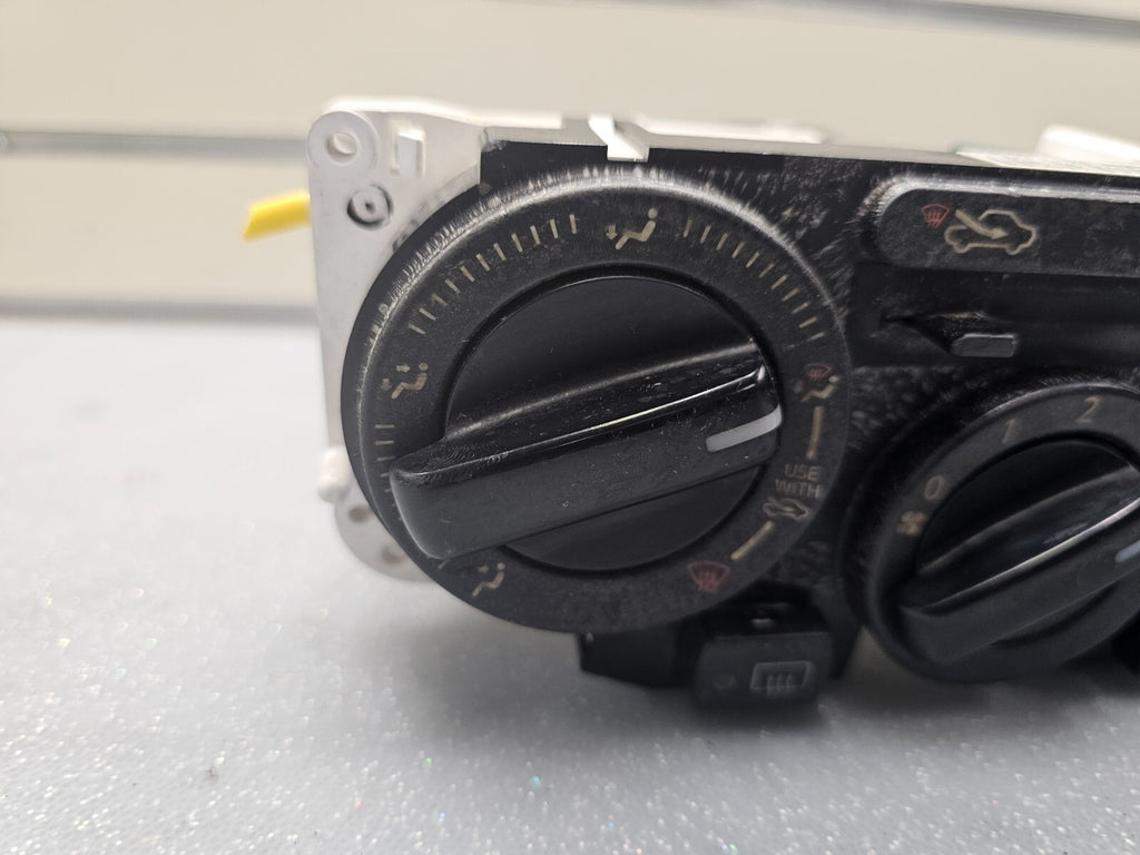 07-11 Nissan Versa Dash Heater Temperature Climate Control Panel Air Conditioner