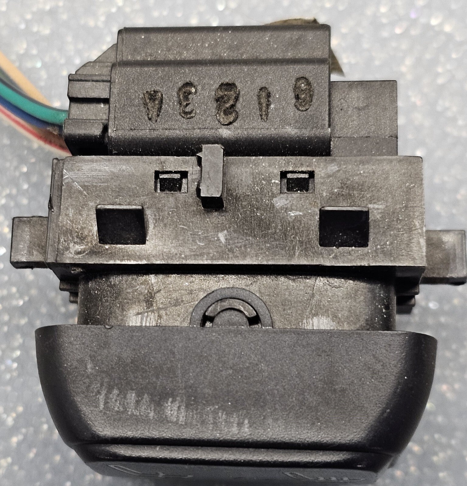 2003-2011 Lincoln Town Car & Grand Marquis Driver Side LF Heated Seat Switch OEM