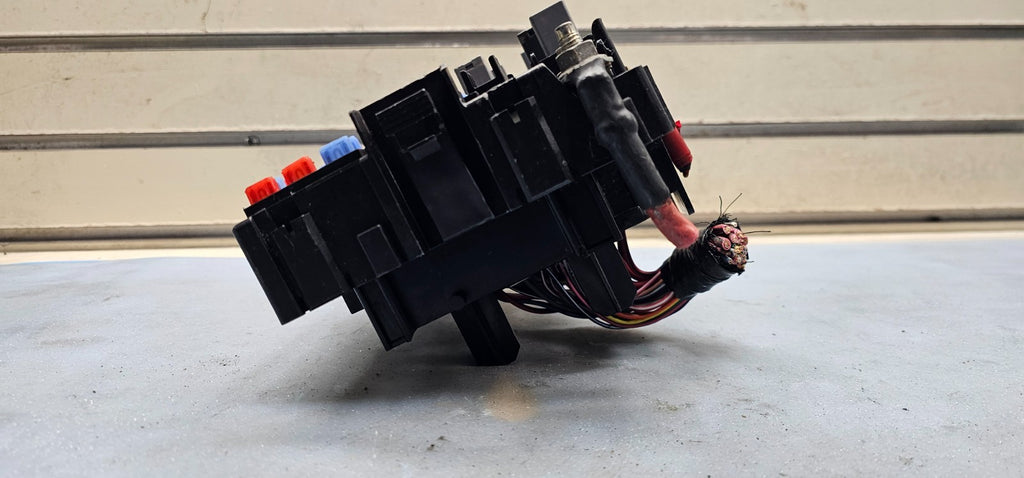 🔥07-09 Equinox Torrent Engine Fuse Relay Box Control Junction Module TIPM Unit