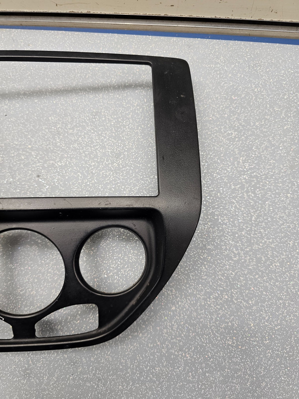 🔥05-07 FORD FOCUS FRONT CENTER DASH RADIO CLIMATE CONTROL BEZEL TRIM PANEL OEM