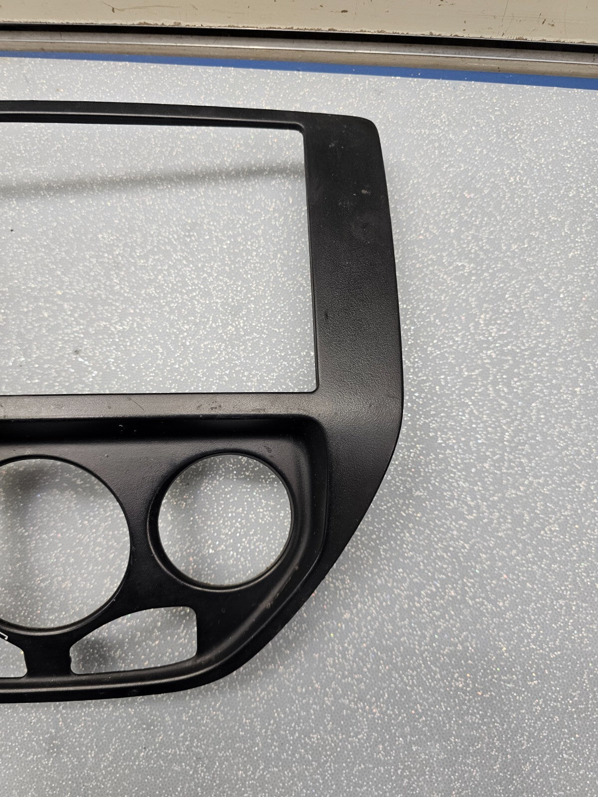 🔥05-07 FORD FOCUS FRONT CENTER DASH RADIO CLIMATE CONTROL BEZEL TRIM PANEL OEM
