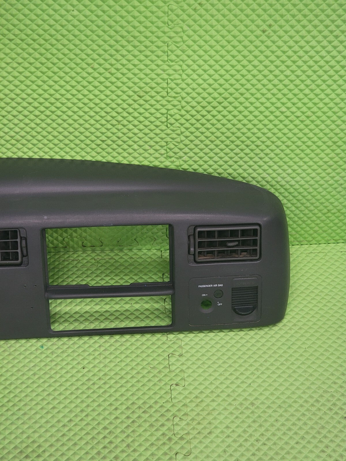 🔥99-04 Ford F250 F350 Dash Instrument Cluster Speedometer Bezel Panel Gray C22