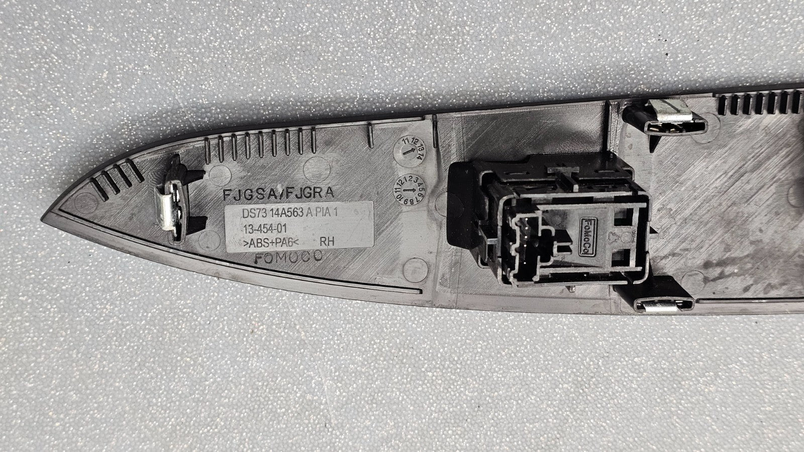 🔥13-16 FORD FUSION Right Passenger Window Switch Assembly Black OEM