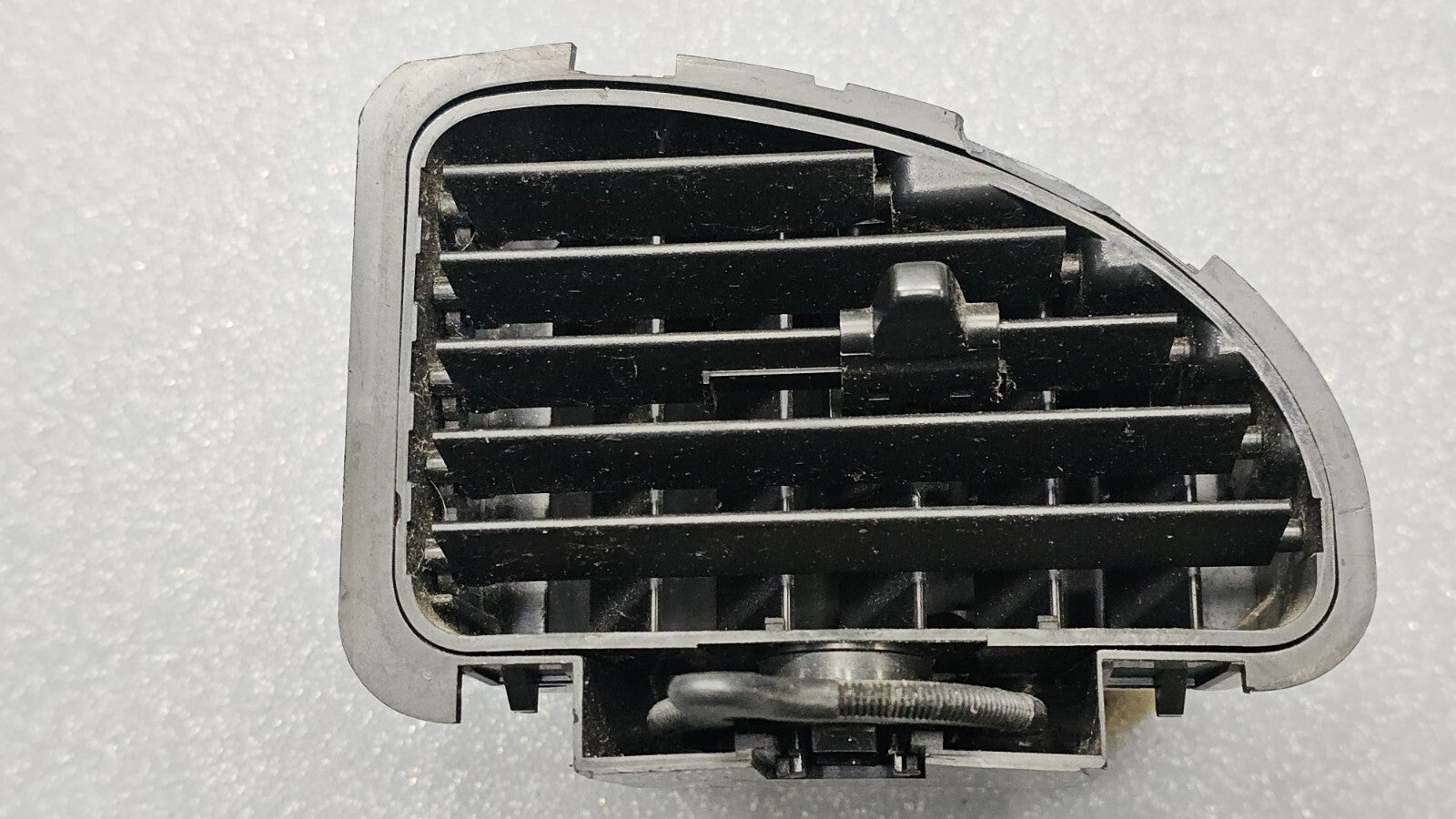 🔥98-02 Lincoln Town Car Dash Left Driver Air vent A/C AC Heater Panel Black
