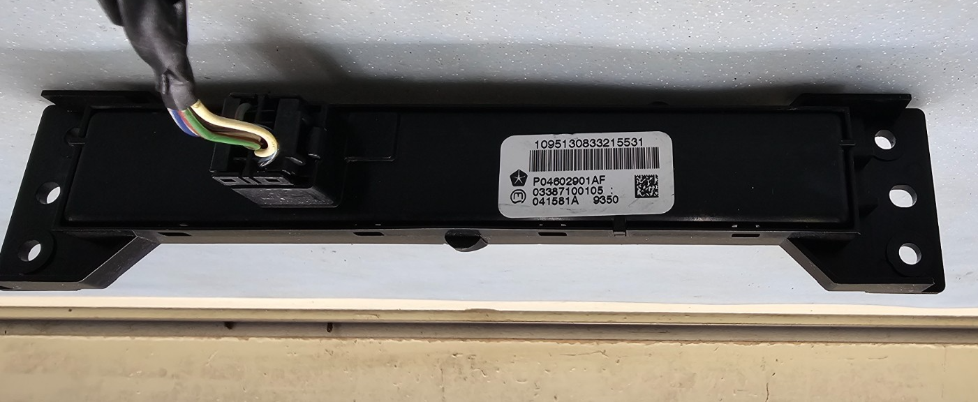 🔥08-10 JEEP COMMANDER HAZARD EMERGENCY FLASHER ESP CONTROL SWITCH ASSEMBLY OEM