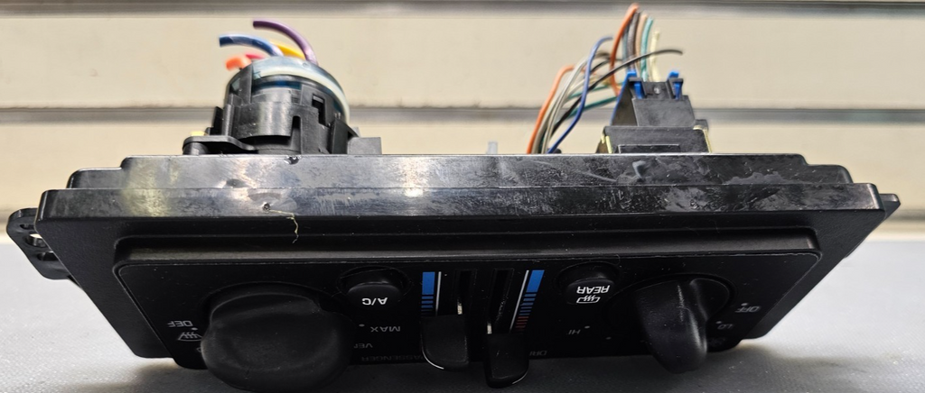 🔥00-05 Buick Regal Century Dash Climate Control Heater Temperature Conditioning